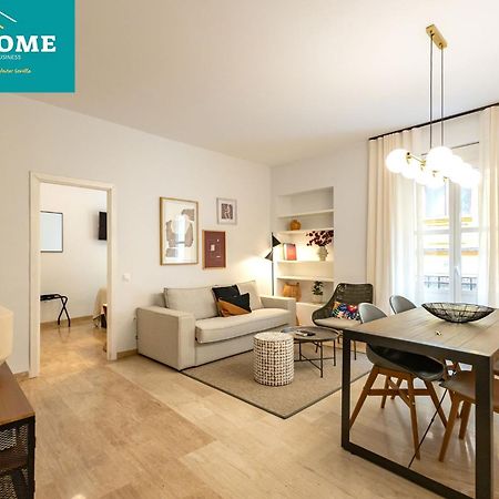180 Home Goyeneta Luxury Sevilla Bagian luar foto